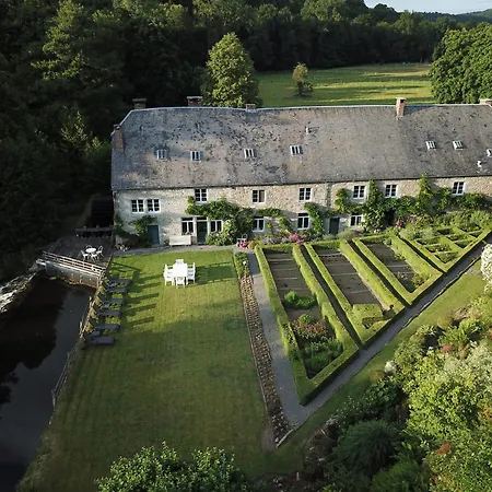 Le Moulin De Bed & Breakfast 3*